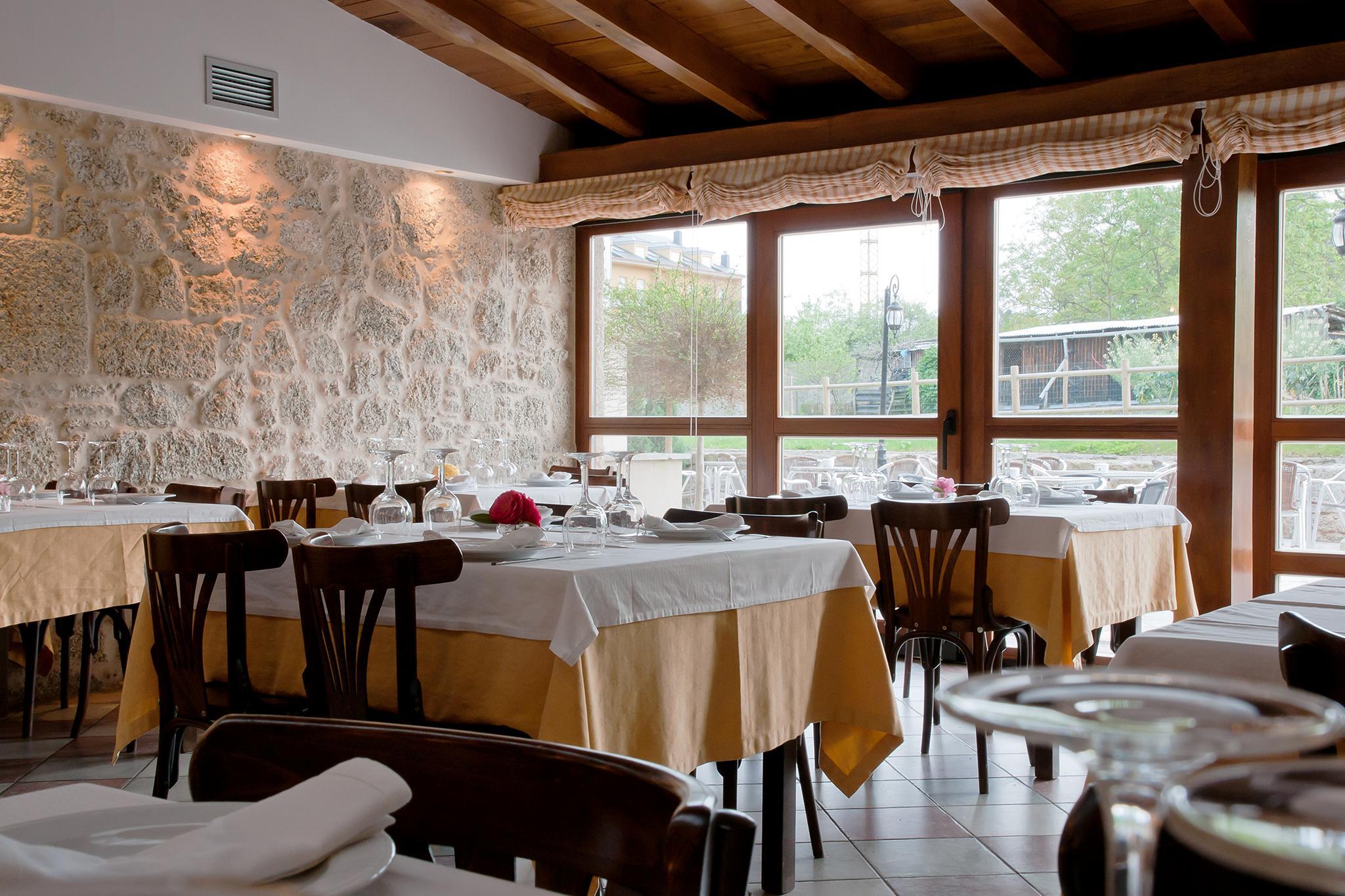 Hotel Vila Do Val Ferreira Extérieur photo