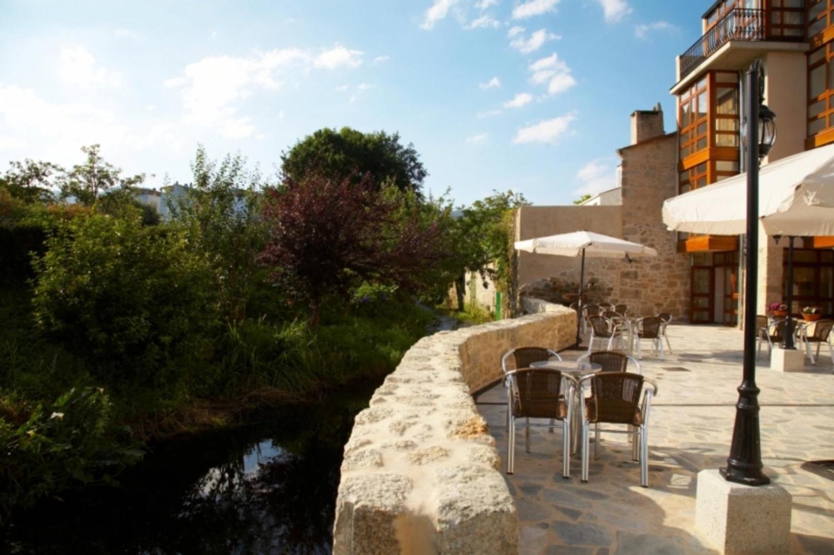 Hotel Vila Do Val Ferreira Extérieur photo